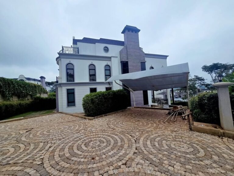 Imgi 19 5 Bedroom Villa for Rent in Loresho Nairobi 5 768x576