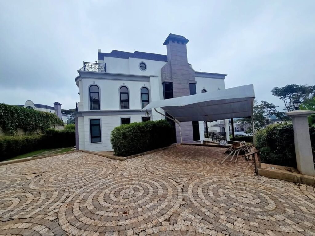 Imgi 20 5 Bedroom Villa for Rent in Loresho Nairobi