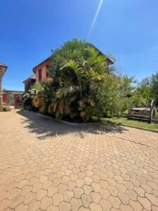 Imgi 2 4 Bedroom Villa with Guest House for Sale in Fair Acres 225x300