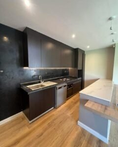 Imgi 2 Luxury 3 Bedroom Townhouse 1 240x300