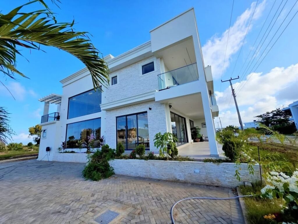 Imgi 17 Luxury 5 Bedroom Villa for Sale in Vipingo 1024x768