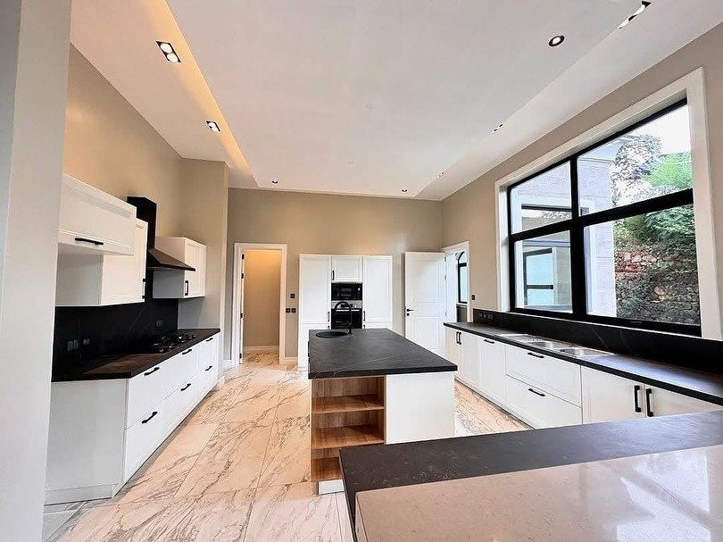 Imgi 22 5 Bedroom Villa